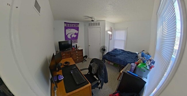 Photo - 709 Bluemont Ave Unidad A