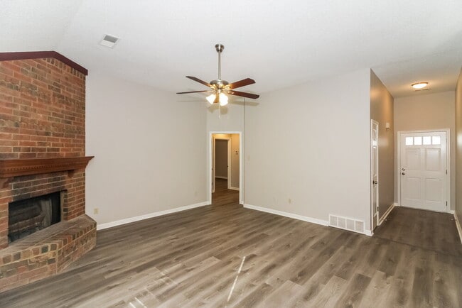 Photo - 4371 Bunker Hill Dr