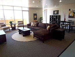 Photo - 816 S Carondelet St