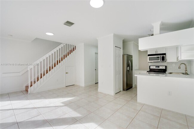 Photo - 9481 SW 78th Ave