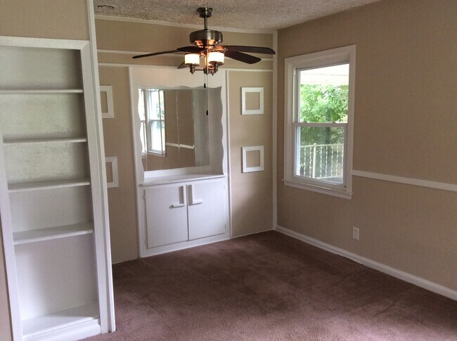 Photo - Warren Twp - East side 3 bedroom home