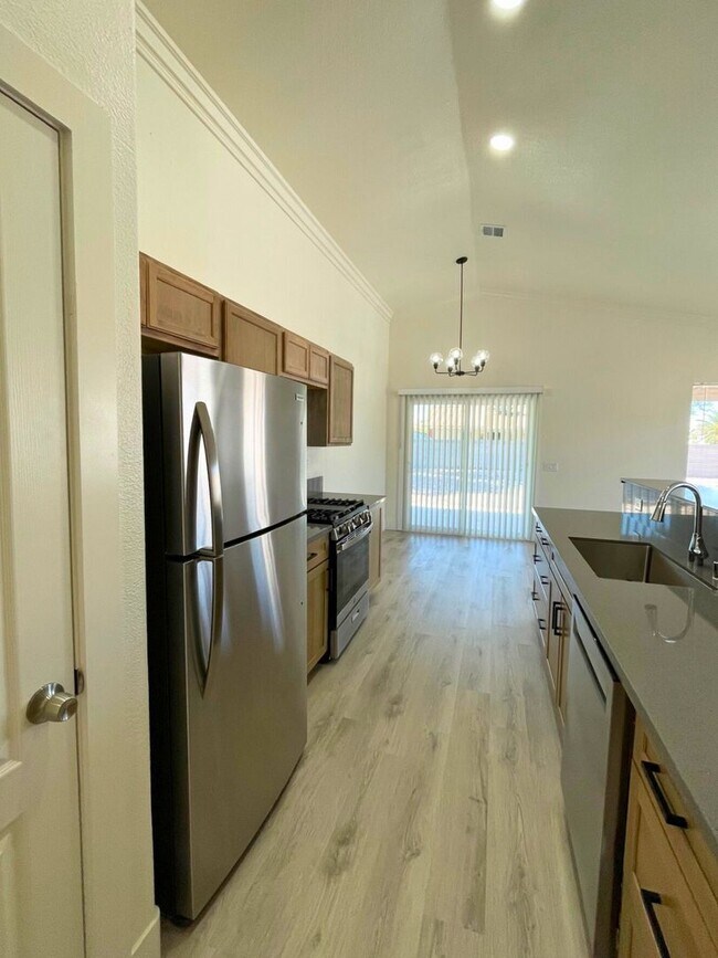 Photo - NEWLY RENOVATED 3BD/2BA SINGLE FAMILY HOME IN NORTH LAS VEGAS!