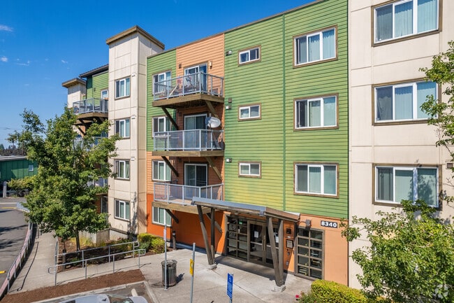 Broadway Vantage Apartments
