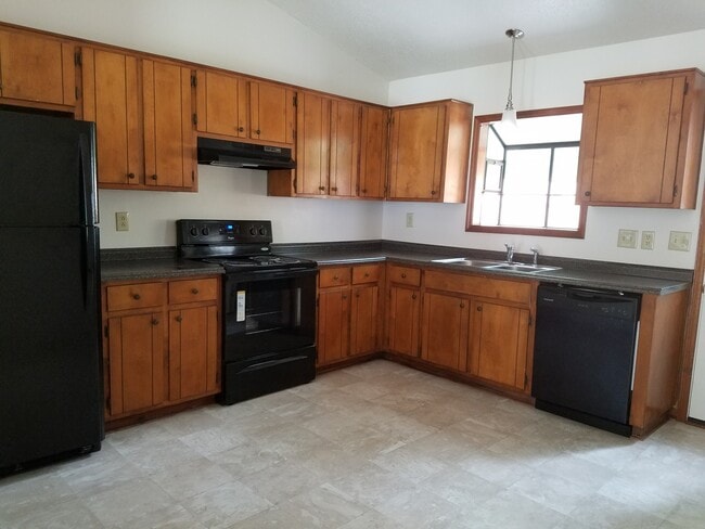 Photo - Right in the middle of the city!!!