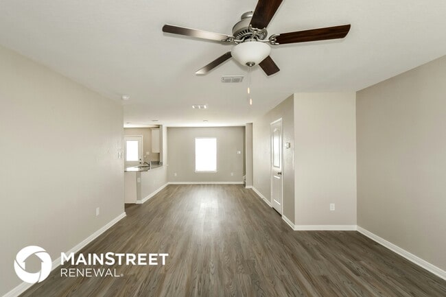 Photo - 6307 Sloane Cv