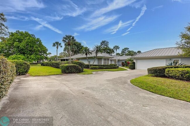 Photo - 7334 Pine Creek Way Townhome