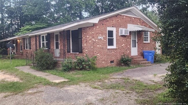 Photo - 4916 Rosehill Rd