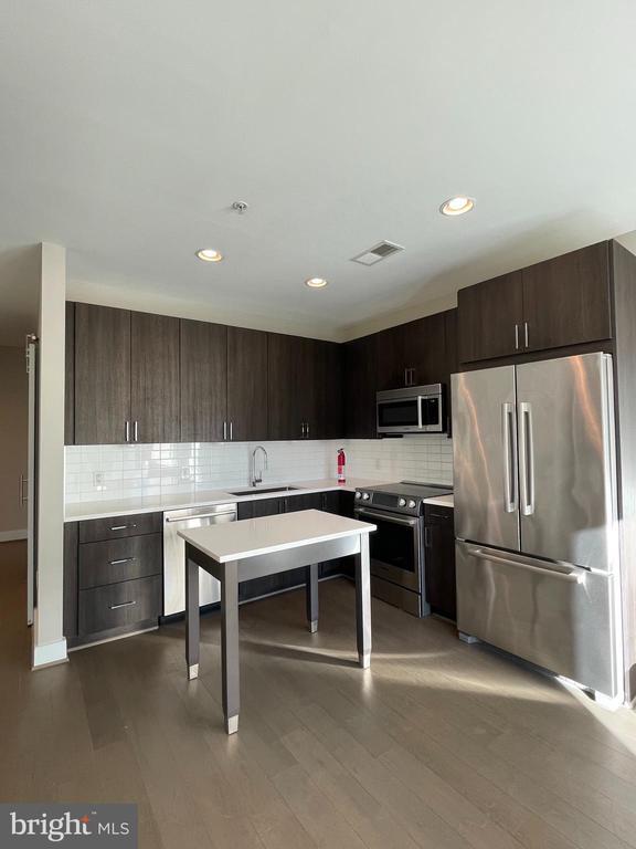 Building Photo - 1500 Pennsylvania Ave. SE Unit 201