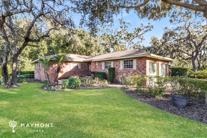 Photo - 15824 Fairview Point