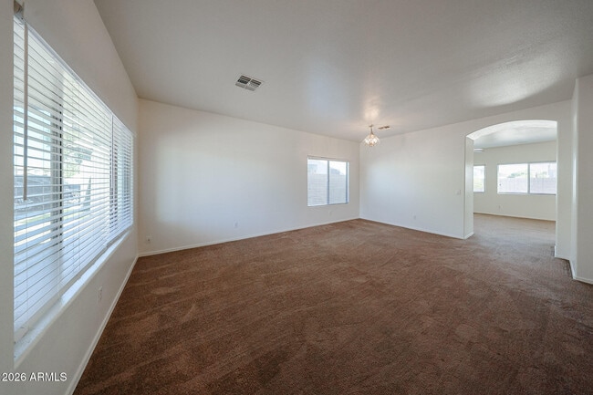 14584 W Watson Ln
