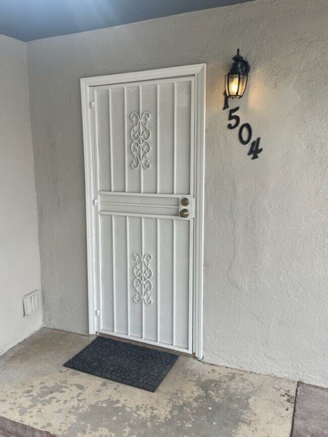 1504 Ardmore St ! 4 Bed / 2 Bath ! Rental House Rental in Las Vegas