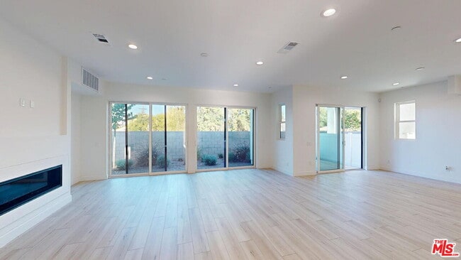 Photo - 8474 N. Camelia Court