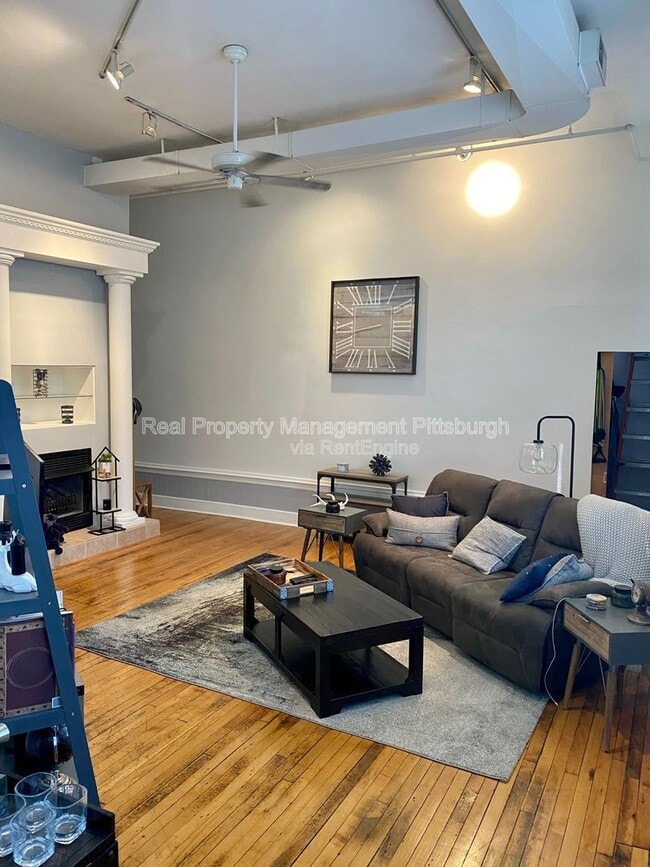 Photo - 171 S 15th St Unidad Apartment 202
