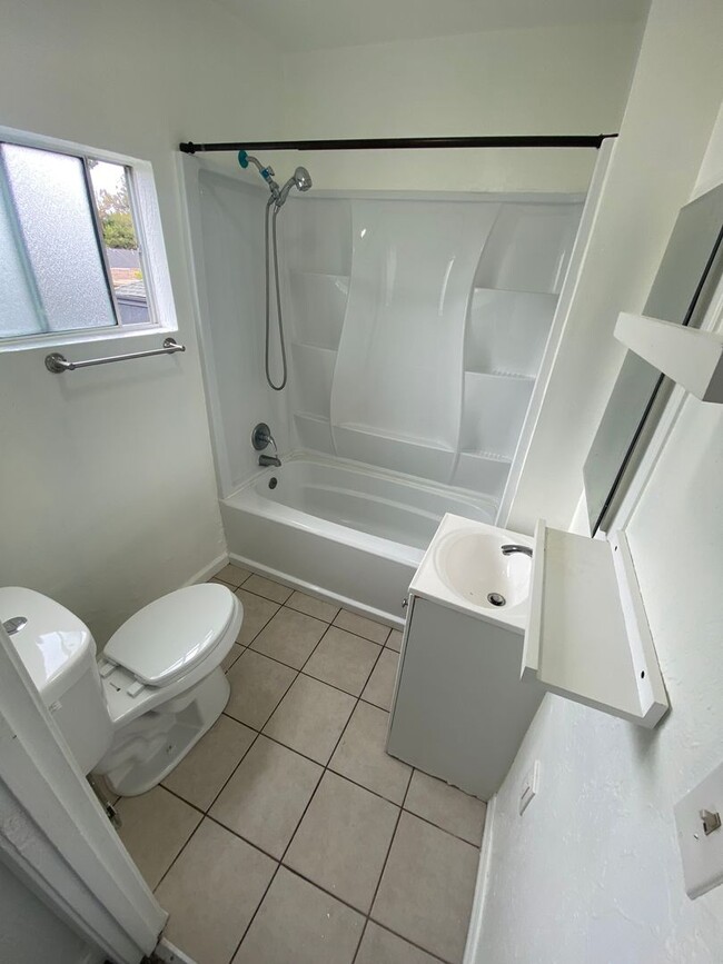 Photo - 82nd & Hillside Unidad 8133 Hillside St