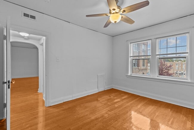 Photo - 7336-103 Forsyth Blvd Unit 103