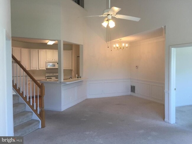 Building Photo - 12451 Hayes Ct Unit 303