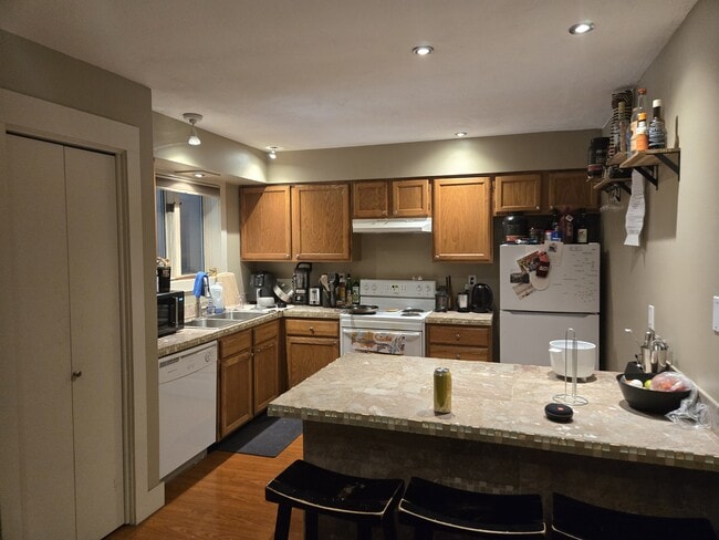 Photo - 1703 W Olive St