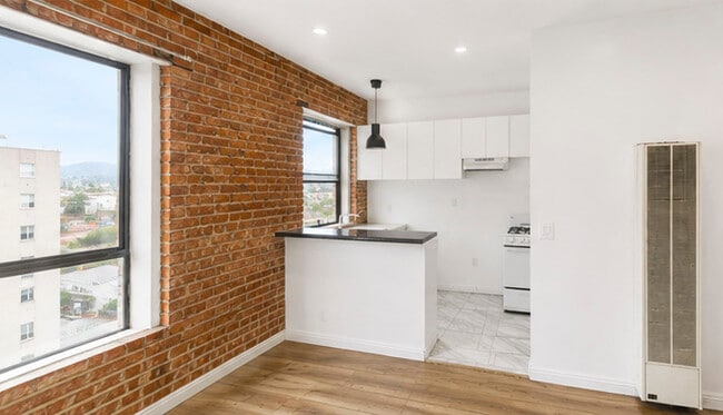 Photo - SAMO East Hollywood LLC
