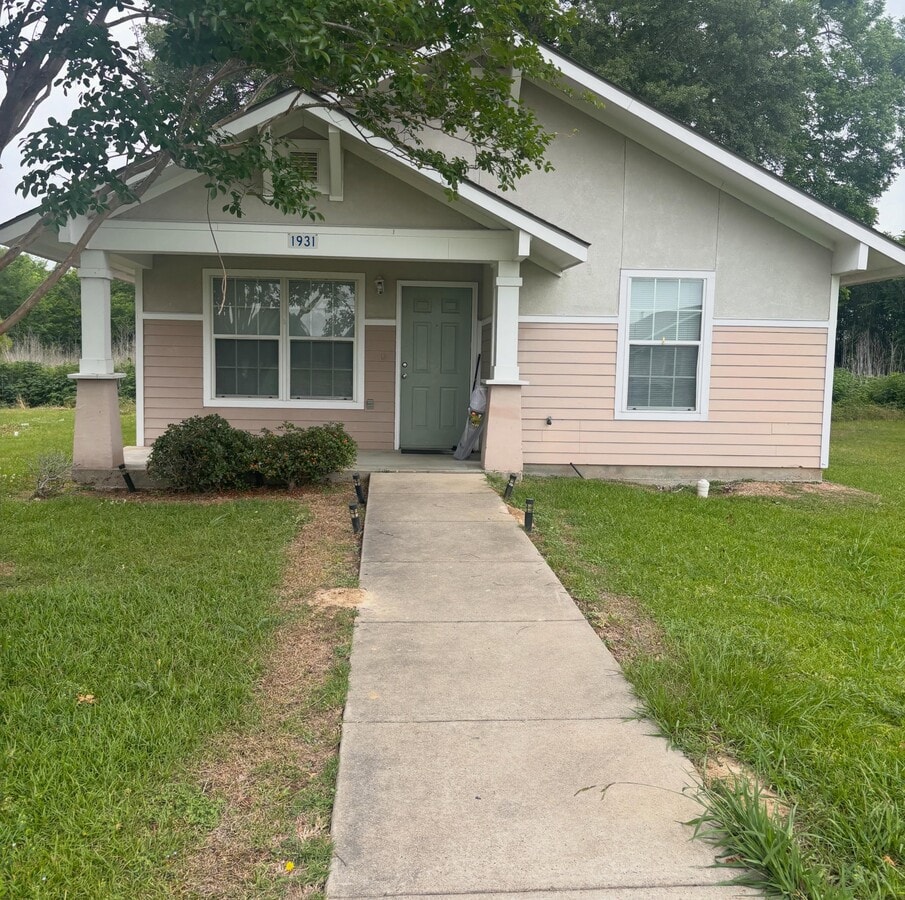 Photo - 1849 Marshall Frank Dr
