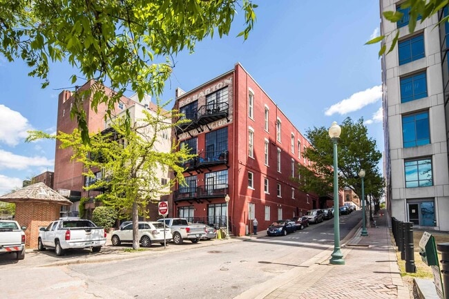 Photo - 50 Gayoso Ave