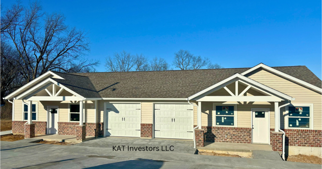 Front view - 53 Ste Genevieve Dr Townhome