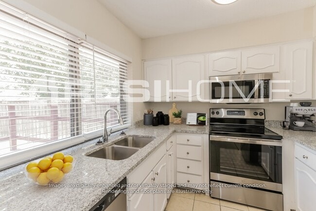 Photo - 2832 Lago Vista Loop