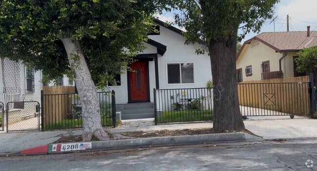 Building Photo - 6208 Converse Ave Rental