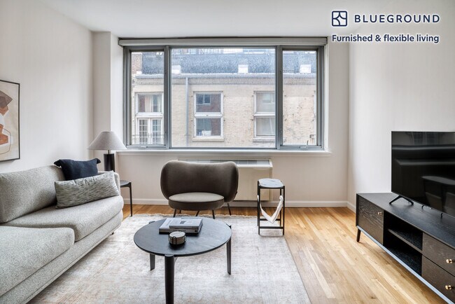 120 W 21st St Unit SI FL8-ID1008