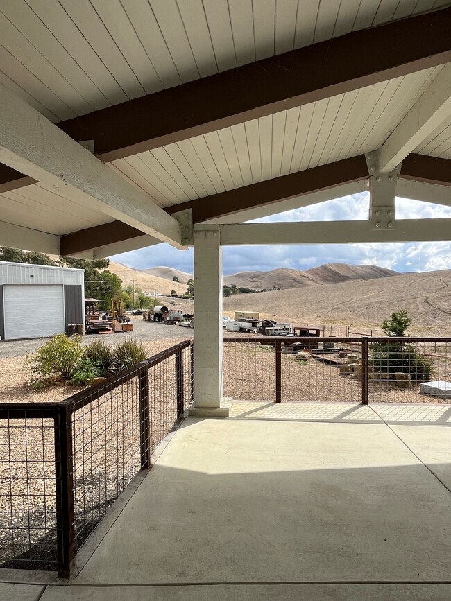 Photo - 6480 Collier Canyon Rd