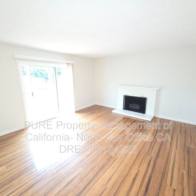 Photo - 1025 Palmetto Way