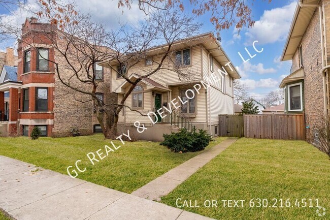 Building Photo - *** 4 BDRM - 2.5 BTH / SS APPL / BASEMENT ... Rental