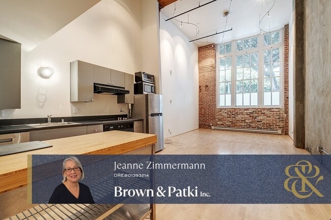 Building Photo - 461 2nd St Unit 117