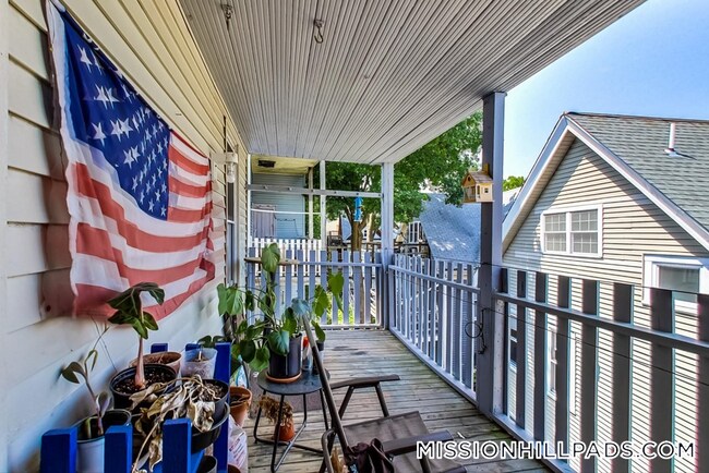 Photo - 47 Hillside St Unit 3