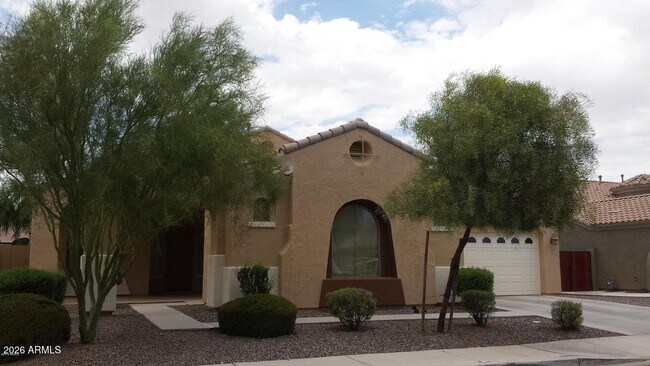 Photo - 2417 E Iris Dr