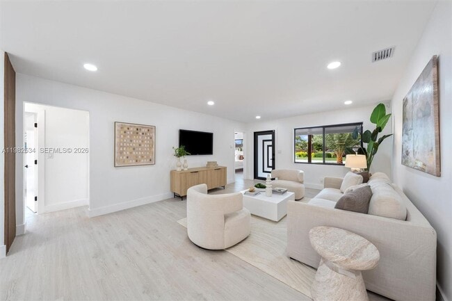 Photo - 1305 N 31st Rd