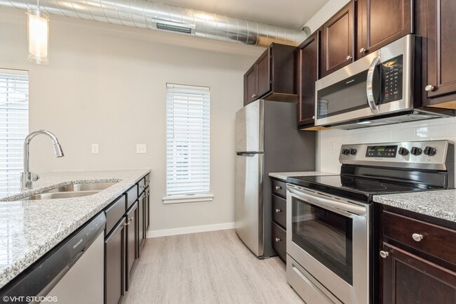 Photo - Villas at The Hub | Modern 3 Bedroom Townh...