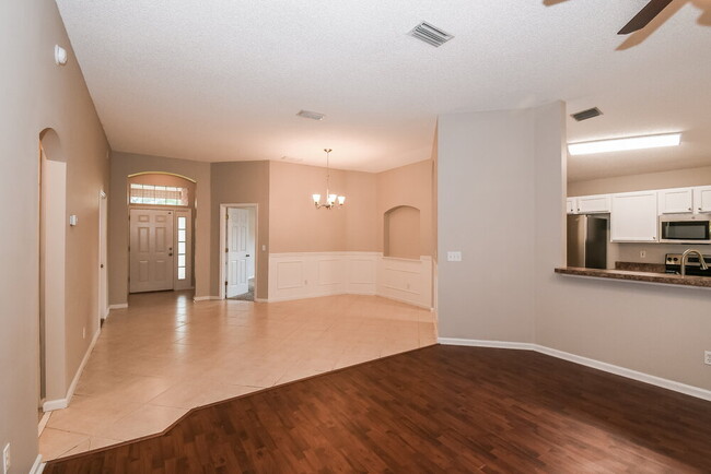 Photo - 2847 Cold Creek Blvd