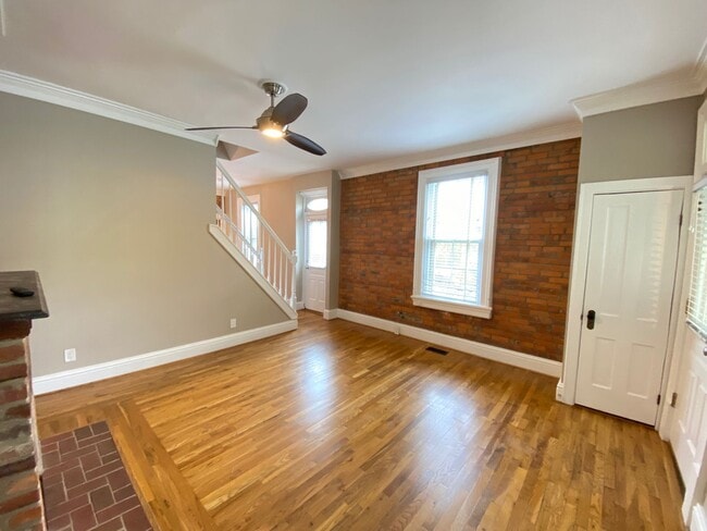 Photo - 42 E 3rd Ave Unidad 42