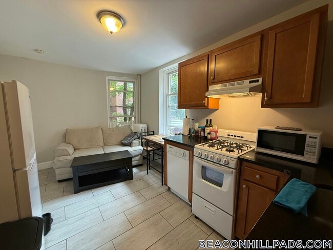 Photo - 70 Joy St Unit 16