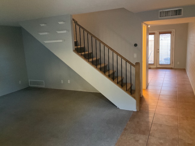 Photo - 954 N Desert Ave
