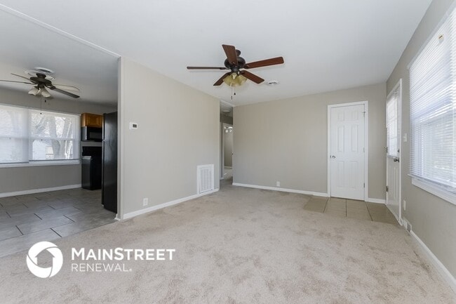 Photo - 11421 Palmer Ave