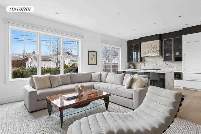 Photo - 16 Magnolia Dr