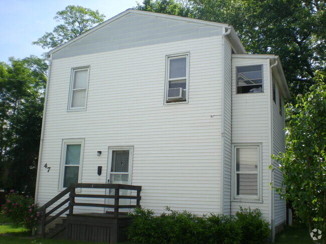 Building Photo - 47 S Walnut St Unit 2 Rental