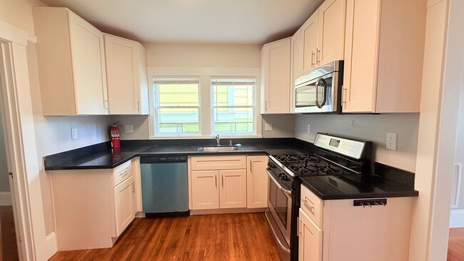 Photo - 1235 Broadway Unit A