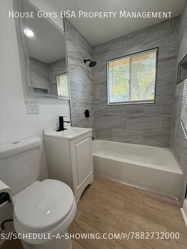 Photo - 15411 Barat Ave Unit D