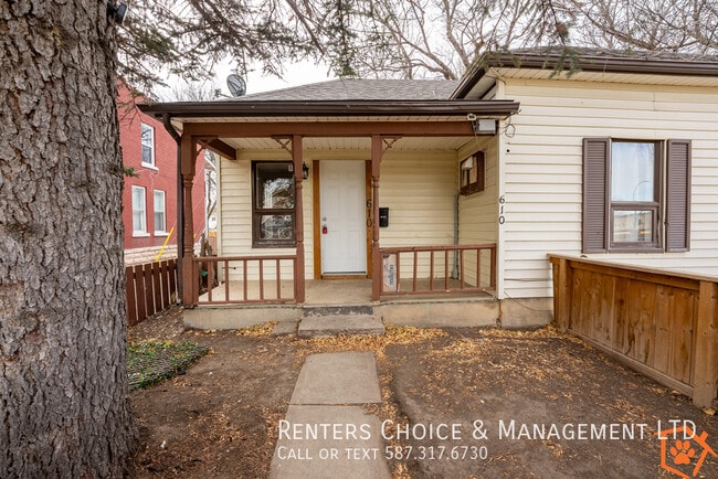 Building Photo - Pet Friendly House, Utilities Included, BONUS INCENTIVE