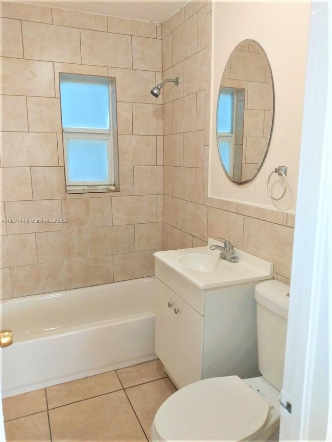 Photo - 1101 8th St Unidad 1103