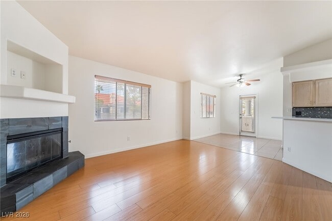 Photo - 368 Manti Pl Unit 0