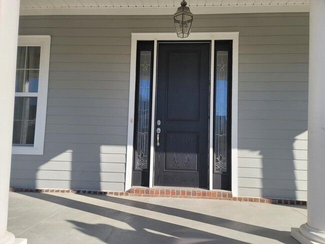 Photo - 2508 Goldenrod Wy