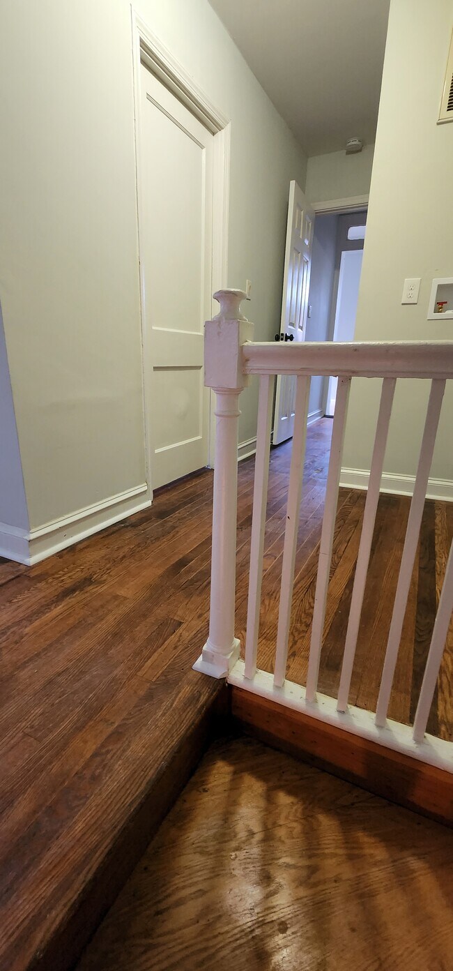 Photo - 4262 Clay St NE